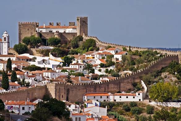 https://www.thomasroyall.com/blog/wp-content/uploads/2017/03/Town-of-Obidos.jpg